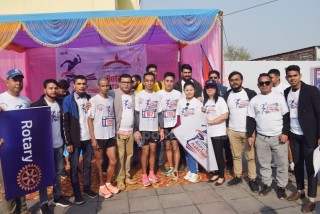 रोटरी हाफ म्याराथनकाे उपाधि भारतिय सेनाका अनिशलाई