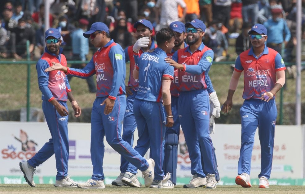 नेदरल्याण्ड्सलाई १ सय ४२ रनले पराजित गर्दै नेपालले जित्याे उपाधि