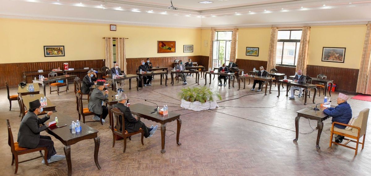 पार्टी एकताका लागि अन्तिमसम्म पहल गर्ने एमालेको निर्णय