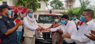 कपिलवस्तु महराजगंज नगरपालिामा एकै पटक थप २ वटा एम्बुलेन्स