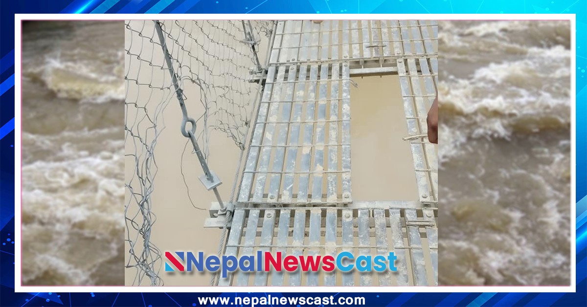 पुलबाट खसेकाे बालक अझै बेपत्ता