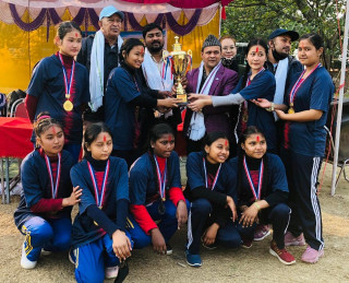 सामुहिक विद्यालय परिवार रुपन्देहीको आयोजनामा भैरहवामा भलिवल प्रतियोगिता सम्पन्न ।