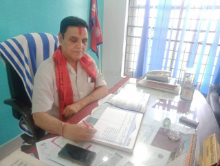 लुम्विनी ट्रक यातायात ब्यबसायी सघंको अध्यक्षमा पुनः खरेल
