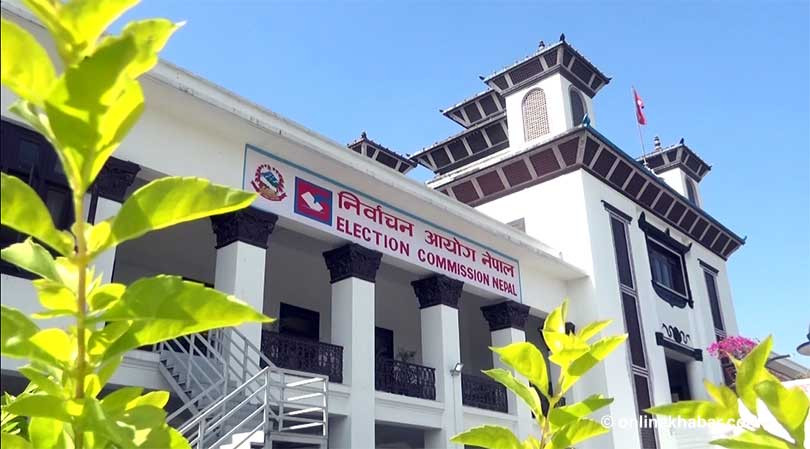 मध्यान्हसम्म ३५ प्रतिशत मतदान : निर्वाचन आयोग