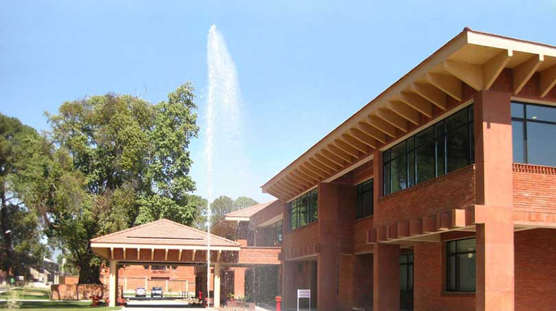 आफैंले हानेको गोली लागेर भारतीय दूतावासमा सुरक्षाकर्मीको मृत्यु