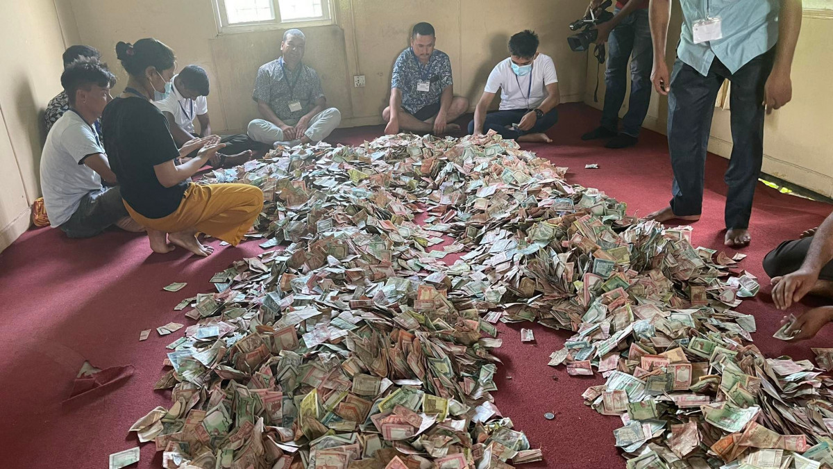 लुम्बिनीको दानपात्रमा  २२ लाख ९७ हजार