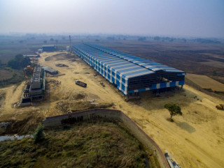 आज देखी श्री स्टिलले भारतीय बजारमा छड निर्यात गर्दै ।