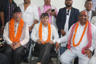 सत्तागठबन्धनको समर्थनमा घनश्यामले दिए स्वतन्त्र उम्मेदवारी ,एमाले बाट छविलाल बिश्वकर्मा
