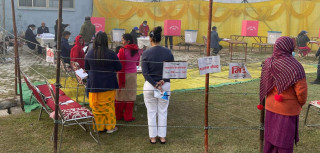 छिटपुट घटनाबाहेक शान्तिपूर्ण रूपमा निर्वाचन जारी