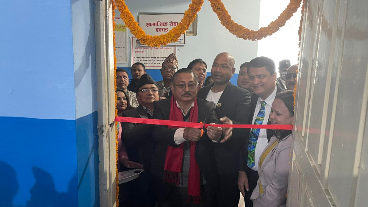 लायन्स क्लब ईन्टरनेशनल डिष्ट्रिक ३२५ पी नेपालद्धारा भीम अस्पताललाई ४० लाख रुपैया बराबरको स्वास्थ्य उपकरण हस्तान्तरण