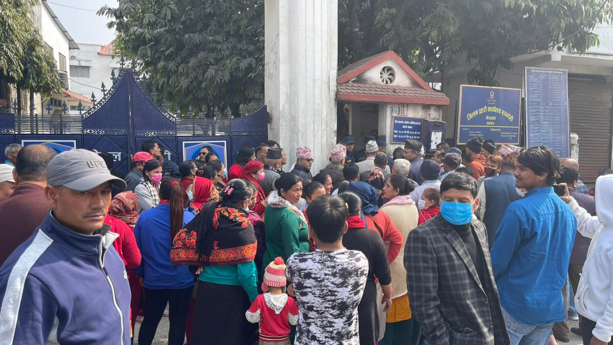 police dharna 3.jpg