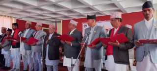 लुम्बिनीका नवनियुक्त मन्त्रीहरूले लिए पद तथा गोपनीयताको शपथ