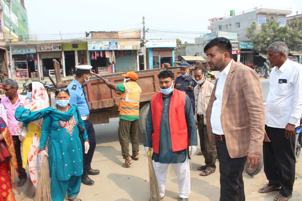 रोहिणीको धकधईमा सरसफाई
