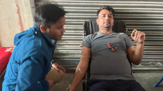 हिमाली सामुदायिक सेवा केन्द्र सिद्धार्थनगरले आयोजना गरेको रक्तदानमा ४१ युनिट रगत संकलन
