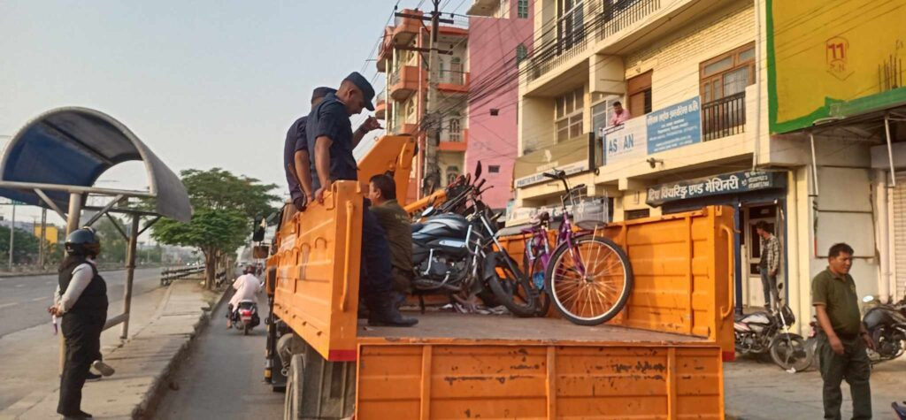 सडक अतिक्रमण हटेसंगै सिद्धार्थनगरको सुन्दरता बढ्यो
