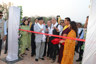 बुद्धजयन्ती मनाउन प्रधानमन्त्री प्रचण्ड लुम्बिनीमा, पूर्वसन्ध्यामा चित्रकला प्रदर्शनी