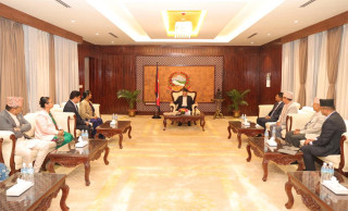 एमालेले फिर्ता लियो प्रचण्ड सरकारलाई दिएको समर्थन