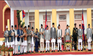 ओली नेतृत्वको सरकारमा २ उपप्रधानसहित २१ मन्त्रीले लिए शपथ