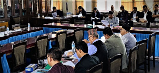 निर्वाचन आयुक्तमा प्रस्तावित प्रधानबारे आज भएन निर्णय